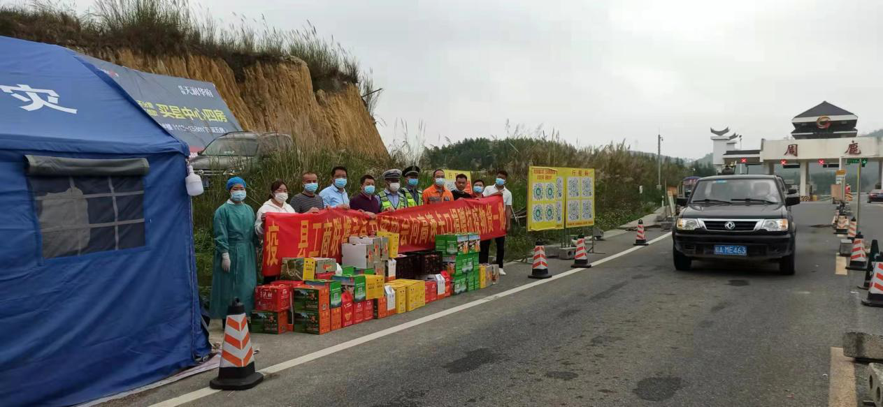 ���߾���